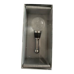 Crystal World Globe Wine Bottle Topper Stopper Glass and Metal NIP LS art